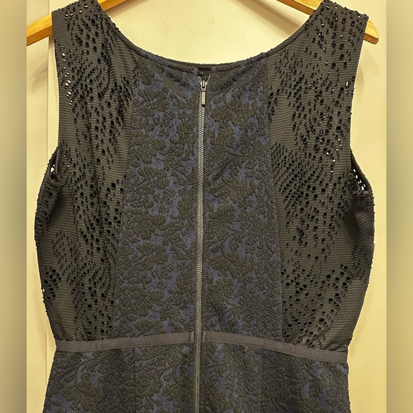 Moulinette Soeurs Larkin Dress Sleeveless Black Lace Sheath size 12 - Picture 4 of 7